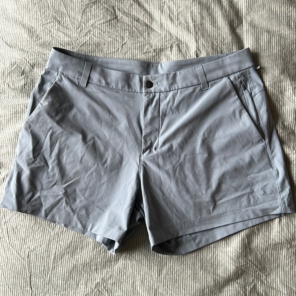 lululemon athletica Light Gray Men's Hybrid Shorts